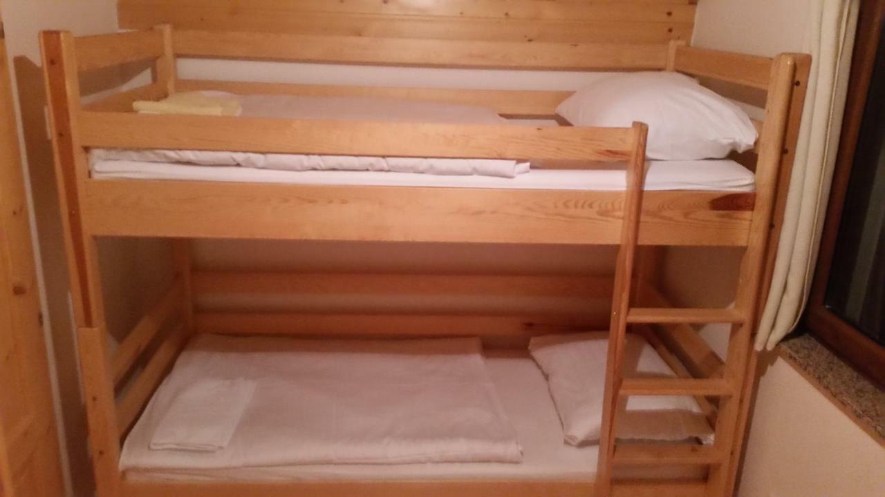Turizem Pavlin Apartments Senturska Gora ภายนอก รูปภาพ